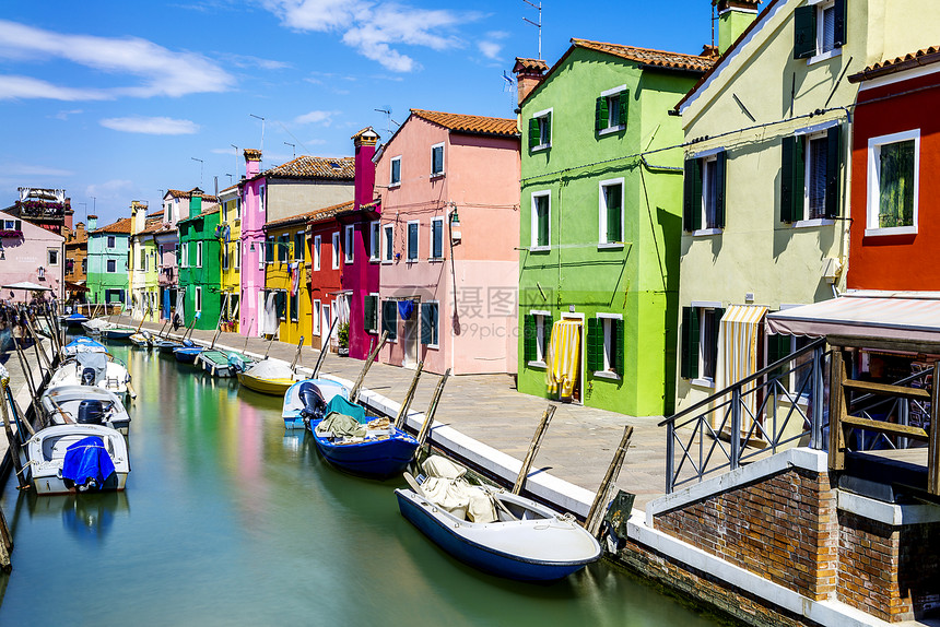 Venise附近Burano村文化房子墙壁家园地方运河反思旅行目的地建筑物图片