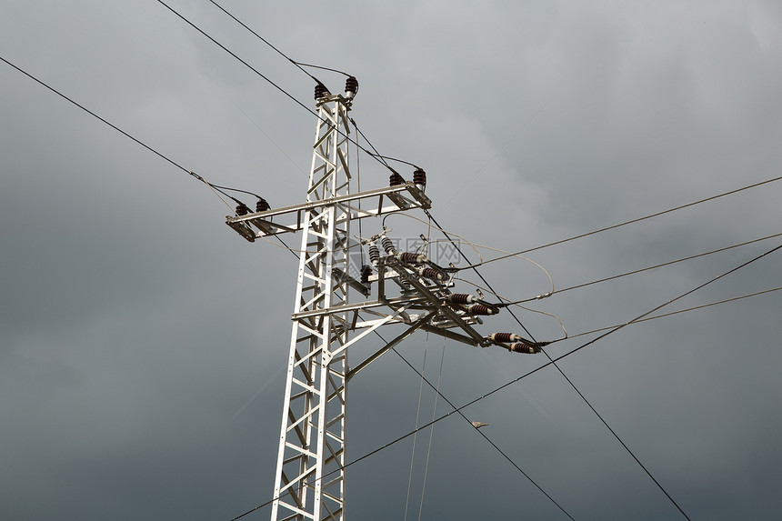 电线线路桅杆金属电话技术力量工业日光基础设施天空电缆图片