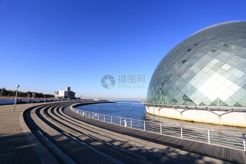 大阪海洋博物馆建筑远景阳光风景天空圆顶图片