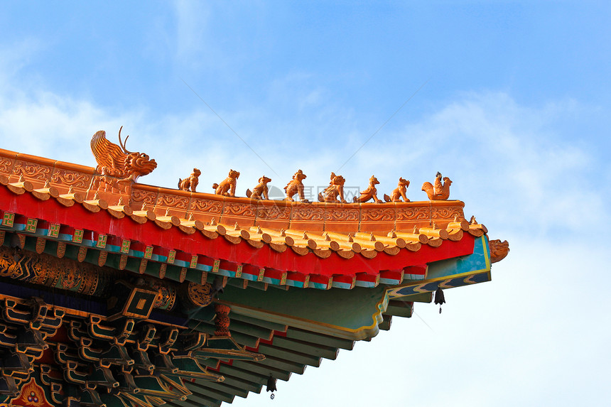 泰国中国圣殿的屋顶寺庙建筑学装饰品艺术传统旅游宗教天空文化图片