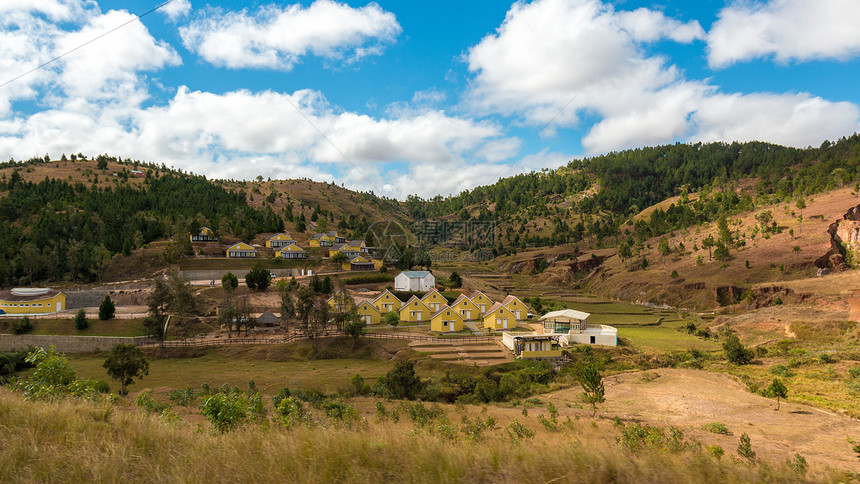 马达加斯加家庭住宅家园绿色农场场地水稻高地天空房子农业图片