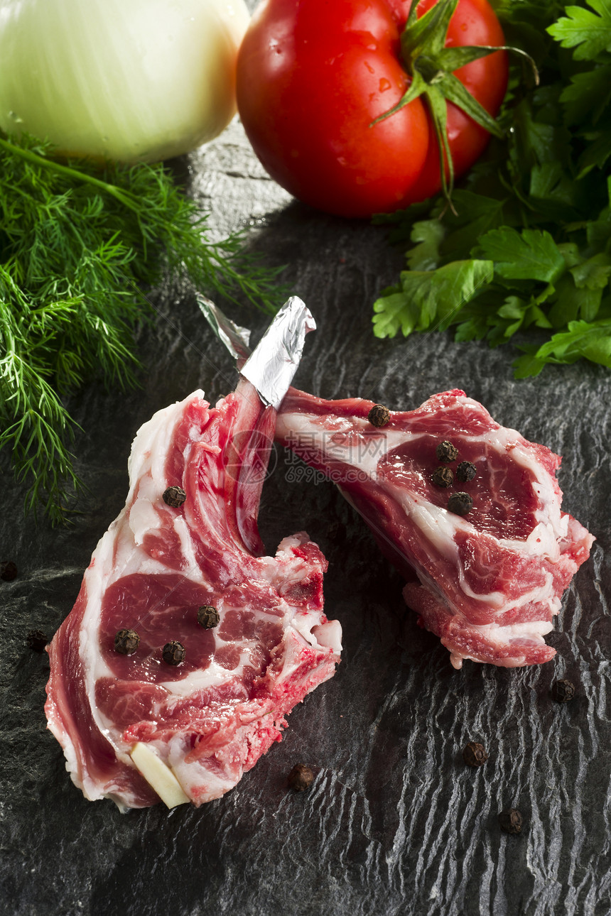 肉肉块红色香肠炖肉猪肉羊腿牛肉饮食食物羊排图片