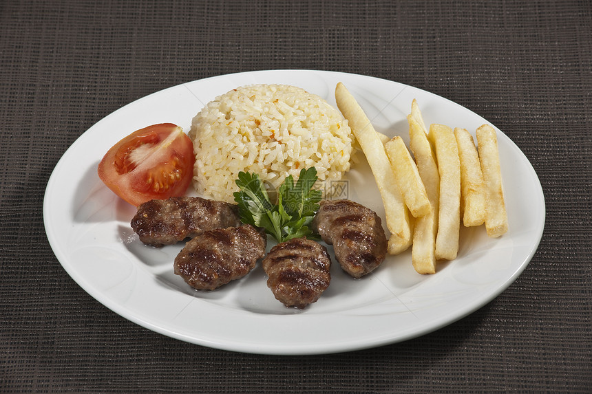 土耳其人肉球饮食食物盘子美食家肉丸串烧香料晚餐文化火鸡图片