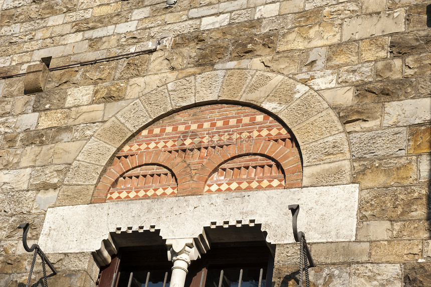 特雷塞西城堡建筑学楼梯旅行金属螺旋历史入口古董建筑房子图片