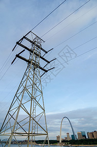 高压电功率线 与st Louis 天线背景图片