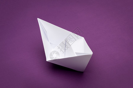 折纸船折纸紫色自由血管航行乐趣玩具工作室旅行折叠背景图片