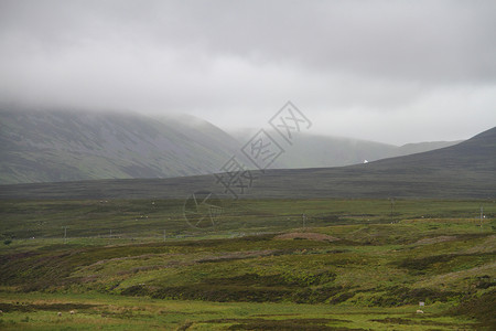 凯恩戈姆山苏格兰的Cairngorms上喷雾风景假期远景天气旅行爬坡背景