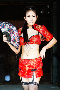 中华女子在传统的中国青桑祝福下女士微笑戏服广告裙子文化保佑幸福女孩新娘背景图片