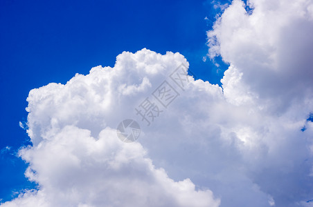 有云的蓝色天空气候多云日光宗教气象白色天堂臭氧气氛天气背景图片