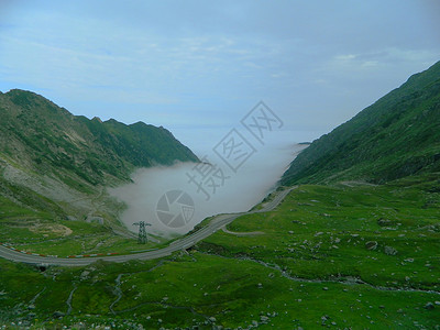 外法加拉桑的雾背景图片