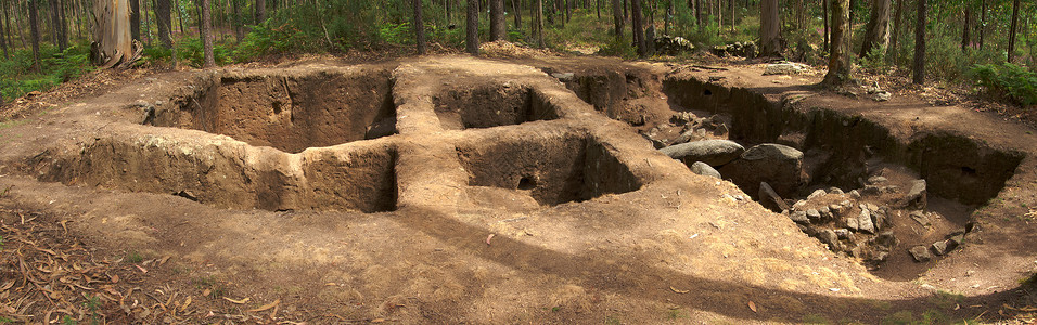 维拉科查Cruzinha或Arribada场址的Dolmen 葡萄牙埃斯波森德背景