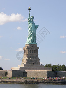 纽约市自由女神明会国家雕像港口城市吸引力自由礼物移民火炬长袍背景图片