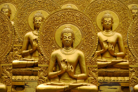 金佛冥想佛教徒蓝色旅游文化旅行信仰智慧寺庙上帝雕塑高清图片