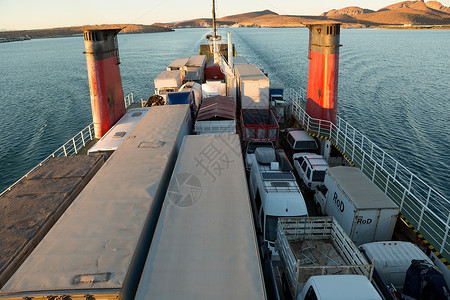 从拉巴斯至马扎特兰的TMC轮渡船上高清图片