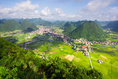 东盟土地溪流高清图片