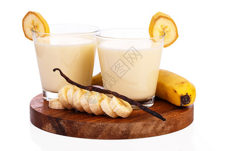 香草奶昔美味的香蕉奶昔饮料香草桌子托盘茶点奶油奶制品玻璃营养水果背景
