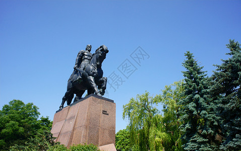 加利茨基王子纪念碑背景图片