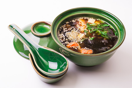 鲑米生汤黄豆豆类吃饭状态食物液体午餐美食家材料海藻高清图片