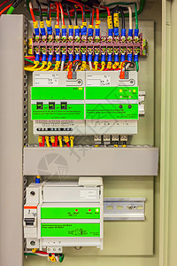 电板线路 控制器和开关 安全概念商业制造业金属木板按钮控制宏观电压电路活力背景