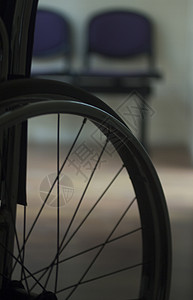 医院诊所轮椅 车轮闭合背景图片