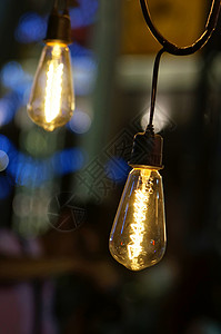 装饰用的照明灯蜡烛枝形灯泡吊灯家具水晶辉光天花板金子艺术背景图片