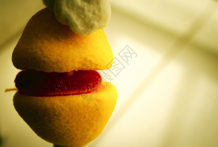 软糯馒头黄色和红色糖果柠檬状背景