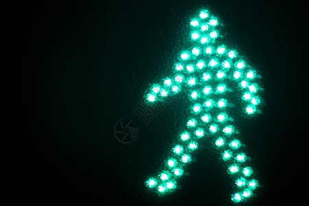绿色男子走行人交通灯媒体信息红绿灯黑色对象路口背景设备灯光摄影背景图片