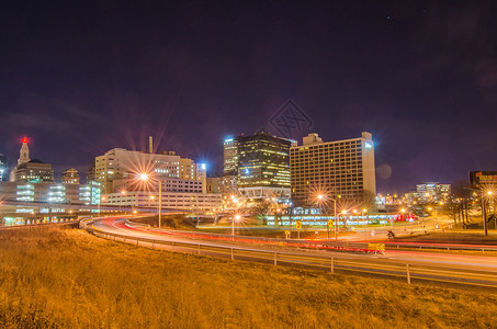 哈特福德康涅狄格州哈特福市中心在黄昏背景