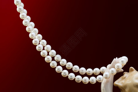 珍珠项链钥匙珠宝宝石细绳奢华白色财富反射礼物高清图片