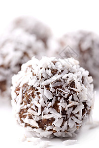 巧克力球白色团体椰子磨碎蛋糕糖果背景图片