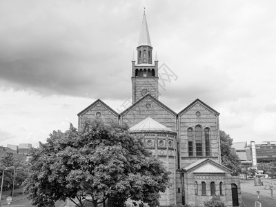 柏林圣马特斯基拉奇教会体重建筑学黑色白色福音高清图片