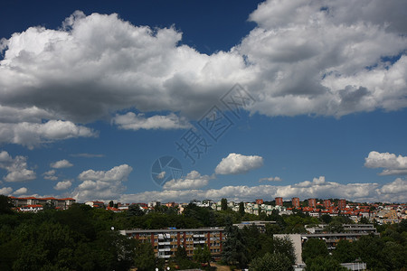 贝尔格莱德郊区背景图片