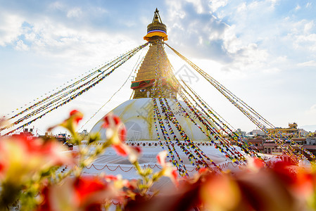 加德满都的崇拜冥想宗教菩萨地标旅行天空大佛文化眼睛背景图片