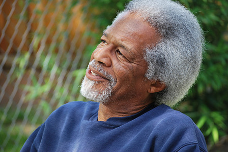 非裔美洲男性闲暇头发灰色心情多样性黑色成人背景图片