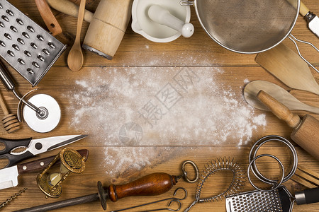 文字空间厨房勺子面粉擀面杖披萨杵臼刀具烹饪工具筛子背景