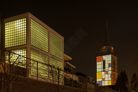 荷兰的特照明教堂 特别照明艺术家画家灯光庆典派对节日场合历史性世界蓝色背景图片