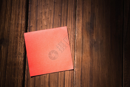红色张贴橡木桌子笔记阴影备忘录贴纸商业木头教育背景图片