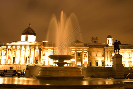 布里坦特拉法加尔广场英语城市旅行蓝色旅游建筑学游客国家王国雕塑背景