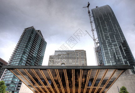 旧楼和新多伦多建筑学城市摩天大楼景观背景图片