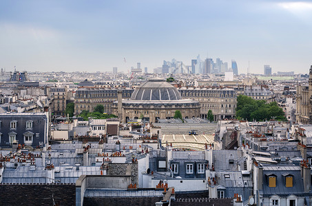 贾尔丁·纳尔逊·曼德拉以巴黎天际线覆盖市场高清图片
