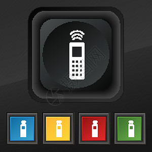按钮控件素材遥控控件图标符号 在用于设计设计的黑色纹理上设置5个彩色 时髦的按钮 矢量插画