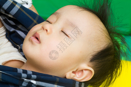 睡着的中国babny高清图片