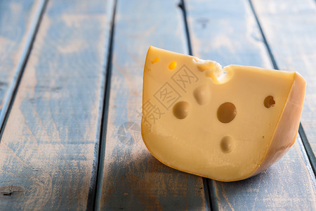 奶酪块块牛奶熟食早餐小吃食品产品芝士烹饪奶制品三角形背景图片