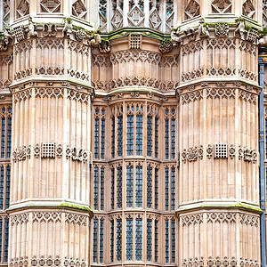 英国伦敦古老建筑和宗教中的英国文学学士建筑学石头古董大教堂纪念碑信仰入口国家棕褐色王国背景图片