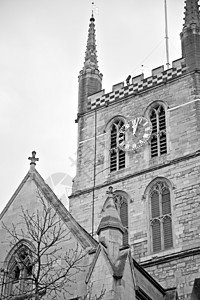 英国隆登古老建筑中的南城南门大教堂a城市乡村石头宗教建筑王国古董旅游入口信仰背景图片