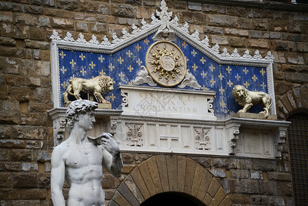 布鲁内浮动城市天炉雕塑中枢大教堂广场领主墙壁街道古董背景