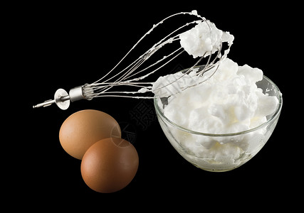 奶油鸡蛋白行动烹饪产品殴打宏观木板食物厨房营养玻璃高清图片