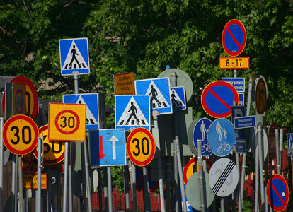 交通标志信息极限人行横道速度禁令斑马线背景图片