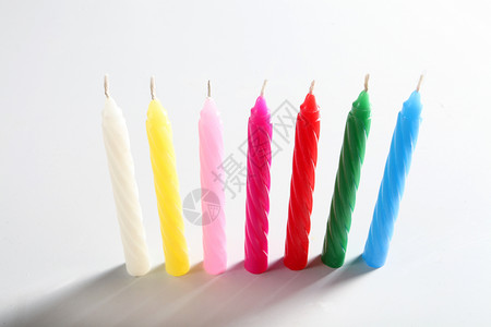 生日彩色蜡烛背景图片