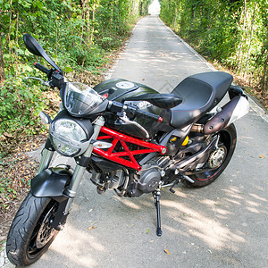 摩托车速度黑色发动机运动怪物背景图片